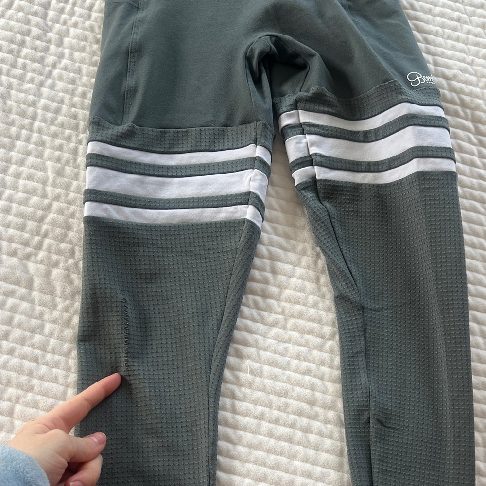 Bombshell Sportswear Black Leggings with White Stripe Detail - Picture 3 of 4